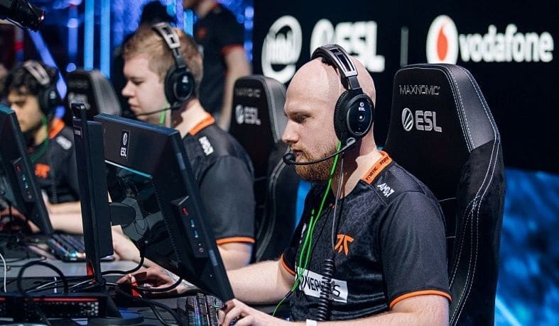 Fnatic - Complexity 20 марта прогноз