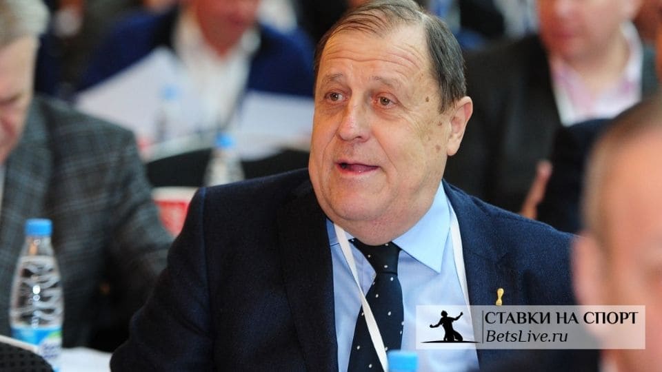 Гершкович полагает, что проиграли из-за Дзюбы