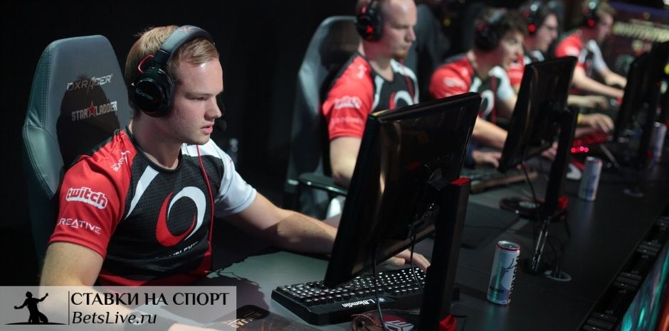Astralis – Complexity прогноз на 15 декабря