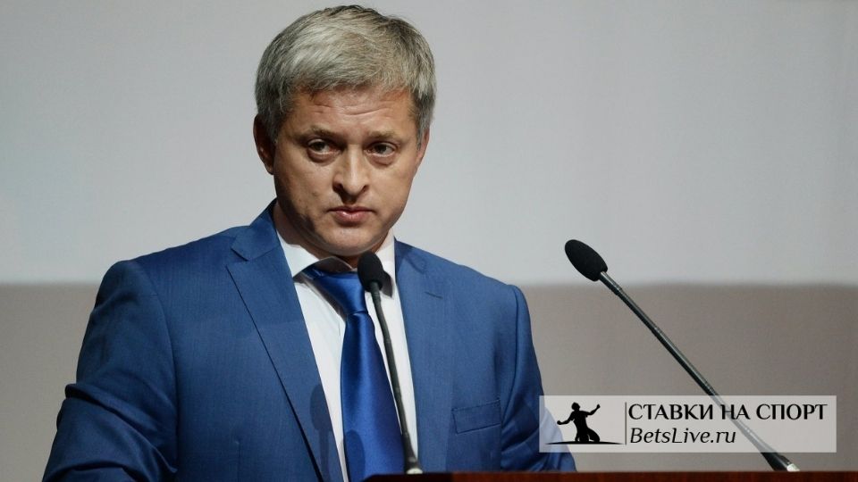 Ефремов подал в отставку