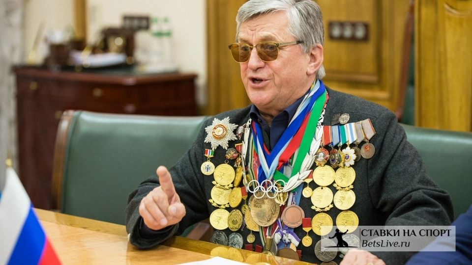 Тихонов сомневается в России