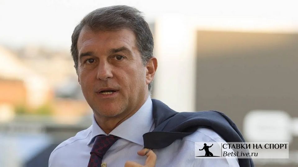 Лапорта решил продать полсостава